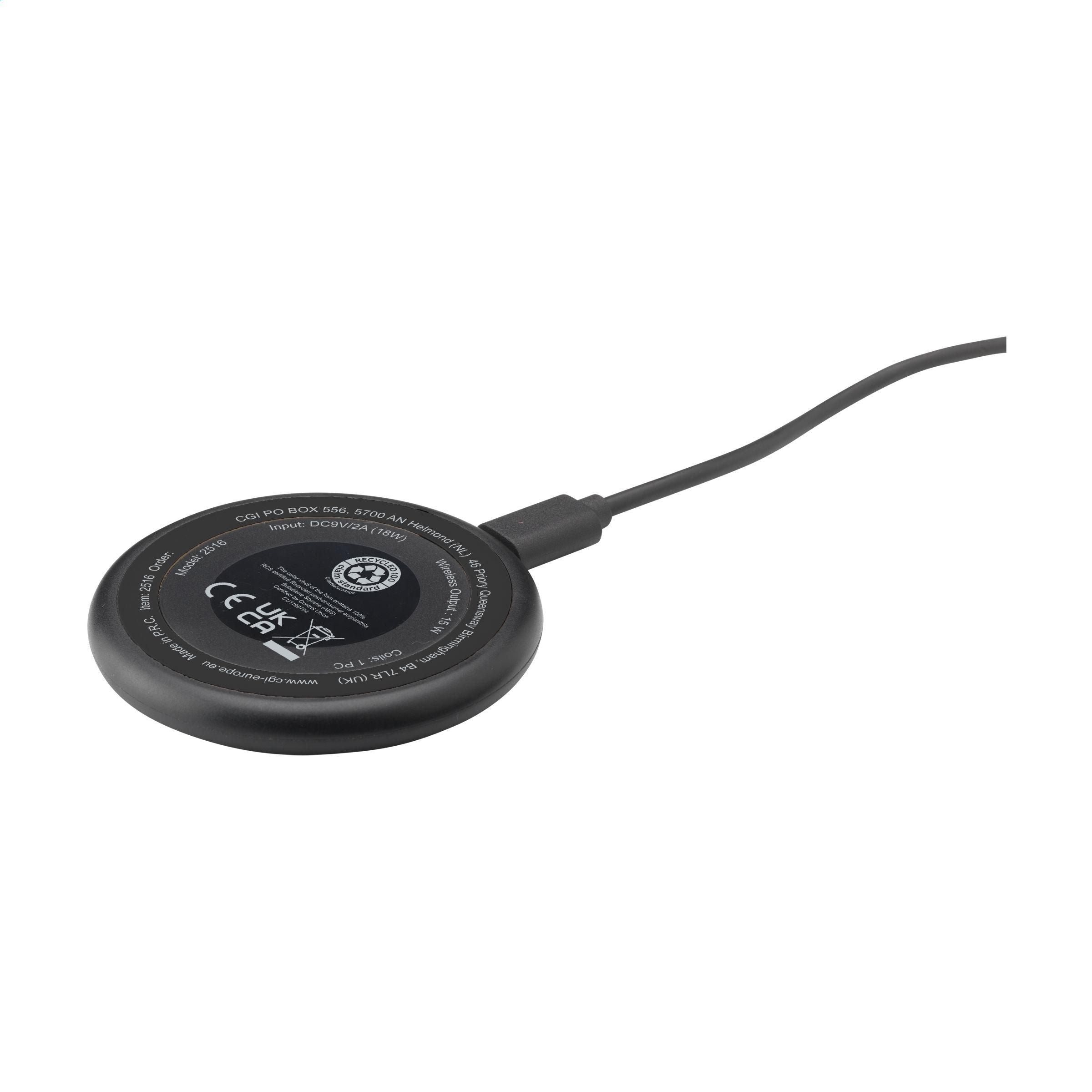 All-in-one RCS Recycled 15W Magnetic Wireless Charger (262516)